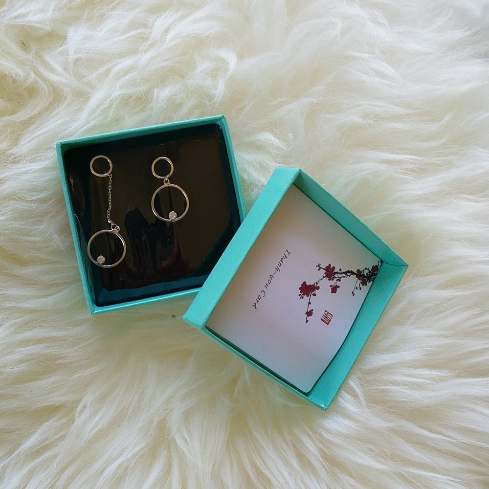 New Silver Asymmetrical Dangle Earrings